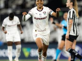 Fluminense domina, vence e complica Botafogo no Brasileirão Feminino Fluminense domina, vence e complica Botafogo no Brasileirão Feminino