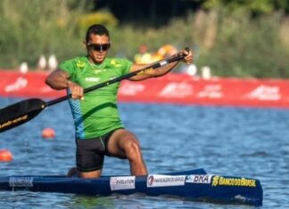 Isaquias Queiroz fica longe do pódio do Mundial de canoagem na Polônia Isaquias Queiroz fica longe do pódio do Mundial de canoagem na Polônia
