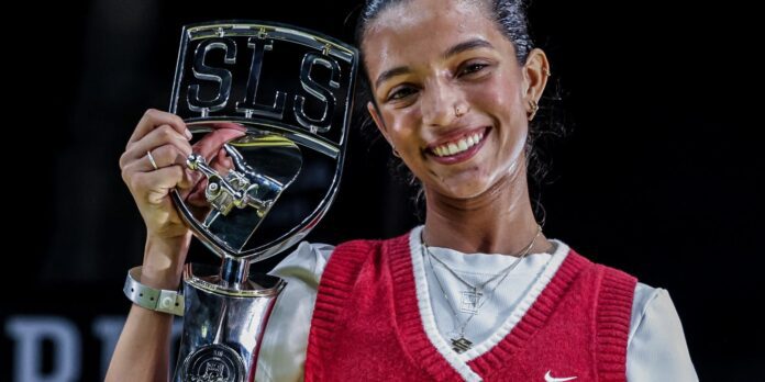 Rayssa é campeã da etapa carioca da Liga Internacional de Rayssa é campeã da etapa carioca da Liga Internacional de Skate Street
