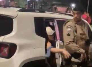 Mulher Tenta Tomar Arma De Policial Após Acidente Em Salvador