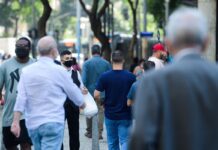 Para 81% dos brasileiros, é fundamental que candidato acredite em Deus