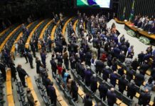 Câmara deve decidir sobre “taxa das blusinhas” nesta segunda
