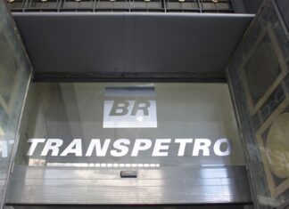 Transpetro abre concurso público com salário inicial de até R$ 15 mil
