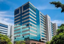 AGU cobra YouTube sobre remoção de vídeos com falsos médicos de IA