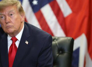 Trump rejeita proposta do Irã para reabrir Estreito de Ormuz