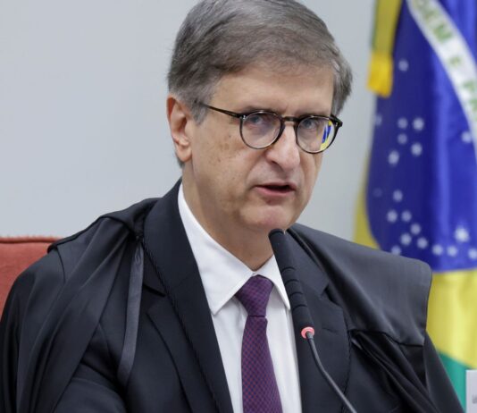 Conselho do MPF decide hoje se abre investigação contra Paulo Gonet