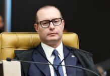 Zanin determina acesso grátis a sites e apps da Justiça Eleitoral