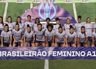 Equipe do São Paulo é a primeira finalista do Brasileirão Feminino Equipe do São Paulo é a primeira finalista do Brasileirão Feminino