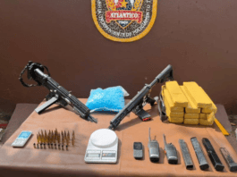 PM Apreende Fuzil, Submetralhadora E Drogas Durante Ação Em Cassange, Salvador