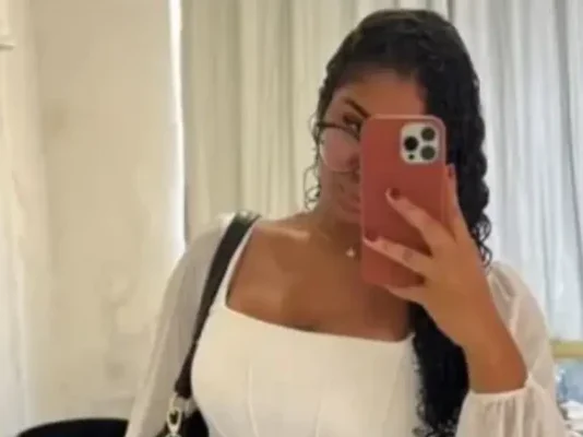 Filha De PMs é Baleada E Morta Durante Tentativa De Assalto Em Salvador