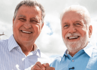 TRE-BA Barra Propaganda De Wagner E Rui Por Excesso De Participação De Lula