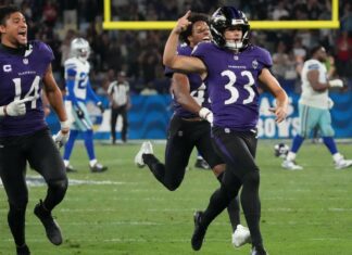 No último segundo, Baltimore Ravens batem Dallas Cowboys no Rio No último segundo, Baltimore Ravens batem Dallas Cowboys no Rio