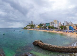 Instalação De Boias Para Proteção é Concluída No Porto Da Barra