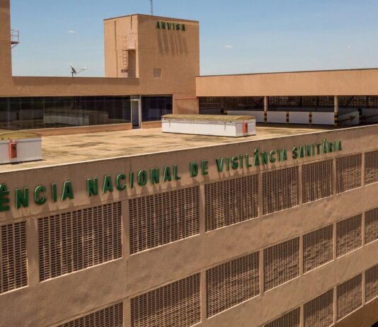 Anvisa proíbe venda de teste de glicemia Accu-Check Active na Amazon