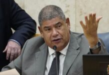 Ex-vereador Milton Leite se entrega à polícia após operação contra PCC