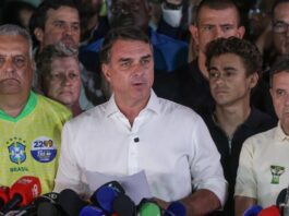 PF investiga circunstâncias da fuga de Flávio Bolsonaro do Brasil