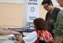 Primeiro turno contou com 43% mais eleitores de ao menos 70 anos