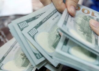 Dólar sobe 1,15% e fecha a R$ 5,09 em dia de cautela