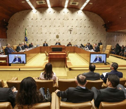 STF julgará revisão criminal de Bolsonaro após eleições, diz relator