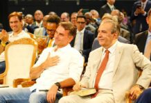 Flávio passa domingo reunido com prefeitos e vereadores de São Paulo