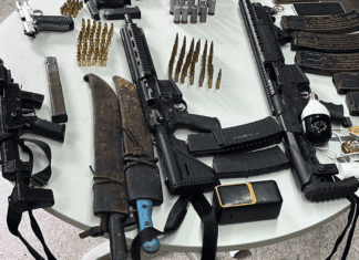 Fuzil, Submetralhadora E Pistolas: PM Prende Quinteto Que Planejava Ataque Na Bahia