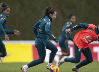 Seleção feminina estreia no Beira-Rio em amistoso contra Argentina Seleção feminina estreia no Beira-Rio em amistoso contra Argentina