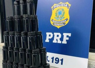 PRF Apreende 3 Mil Cápsulas De Medicamento Sem Identificação Na BR-116