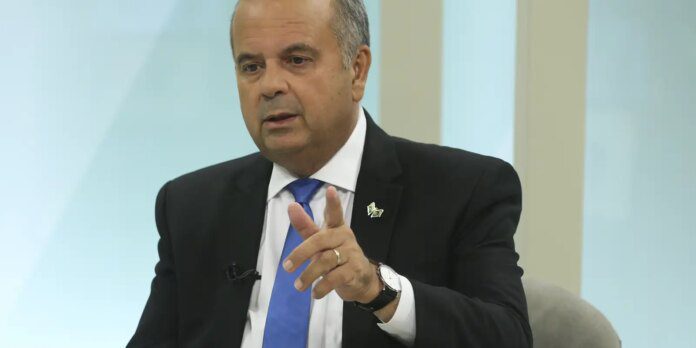 brasil_em_pauta_vca_abr_1103221324.jpg