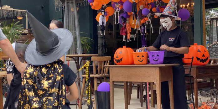 halloween_sp_02.jpg