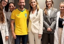 André Janones recebe alta e deixa hospital em São Paulo