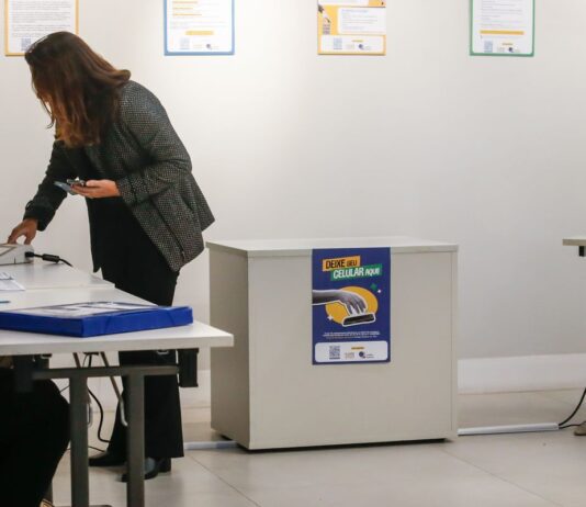 Eleições 2026: saiba quais documentos levar para votar neste domingo