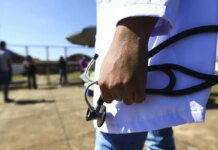 Congresso aprova exame obrigatório para exercício da medicina