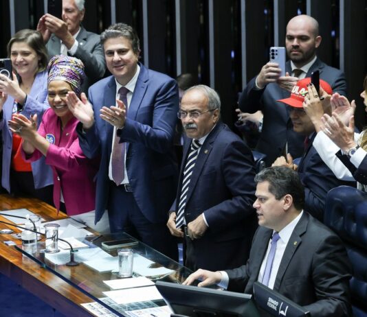 Senadores aprovam pedido para acelerar votação da PEC da Segurança