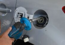Governo renova subvenção de R$ 2,12 do diesel por mais um mês